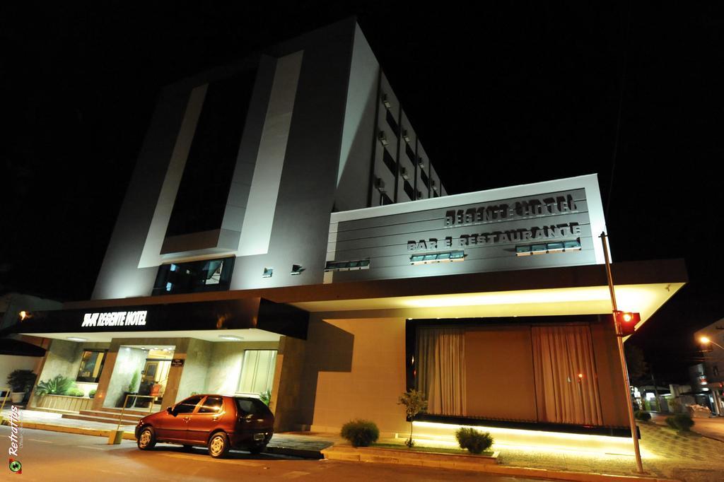 Regente Hotel Unaí Esterno foto